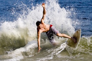 开云网站-争夺季后赛门票，激战正酣！，季军争夺赛第一局